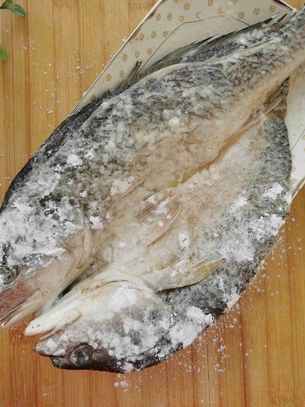 紅燒大黃魚的做法-咸鮮味燒菜譜