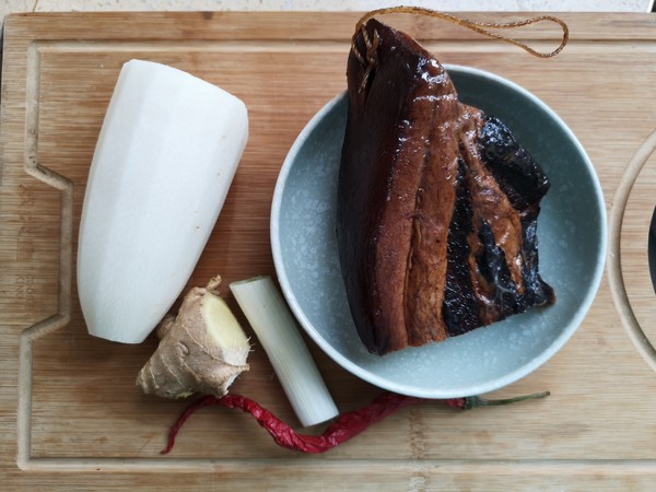 蘿卜蒸臘肉的做法-咸鮮味蒸菜譜