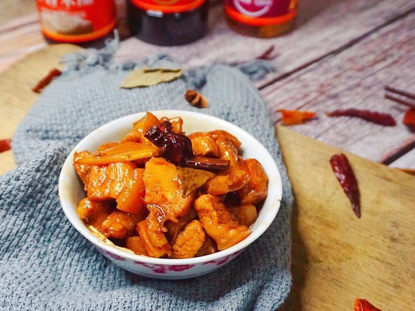 肥而不膩的無油紅燒肉的做法-家常味燉菜譜