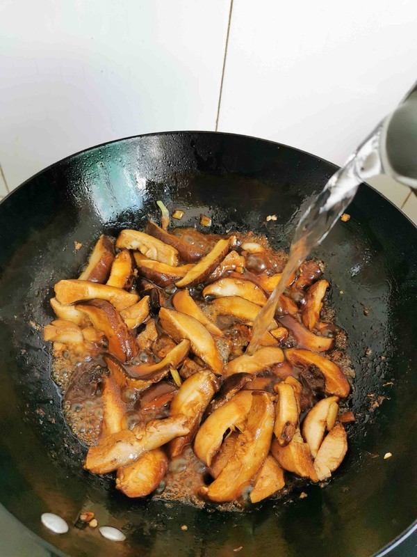 香菇燒豆腐的做法-家常味燒菜譜