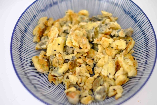 海蠣炒蛋的做法-咸鮮味炒菜譜