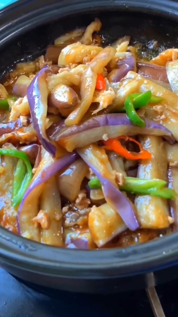 咸魚茄子煲的做法-咸鮮味炒菜譜