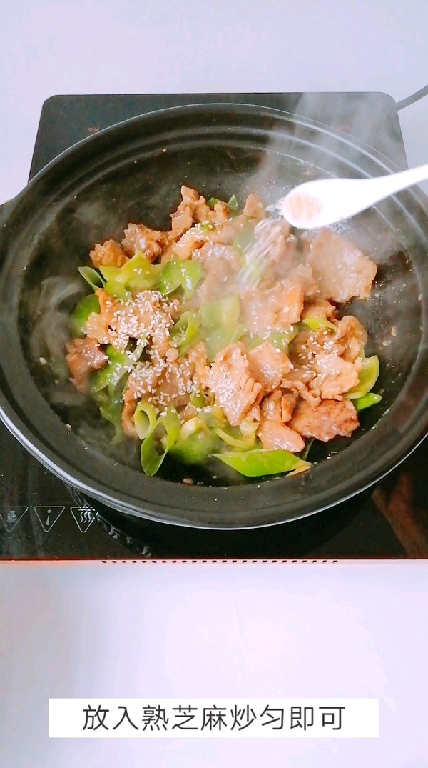 干鍋肉片的做法-咸鮮味燜菜譜-易網(wǎng)健康養(yǎng)生網(wǎng) 干鍋肉片的做法-咸鮮味燜菜譜