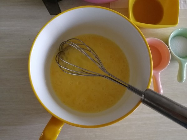 Q彈燉蛋的做法-咸鮮味蒸菜譜