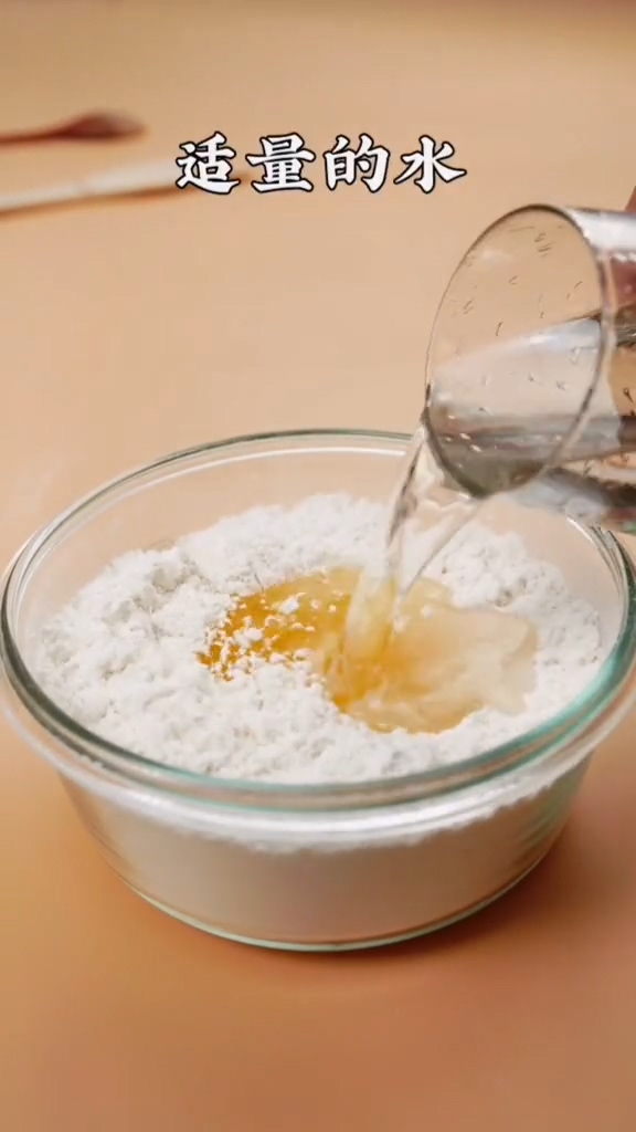 京醬肉絲卷的做法-醬香味炒菜譜