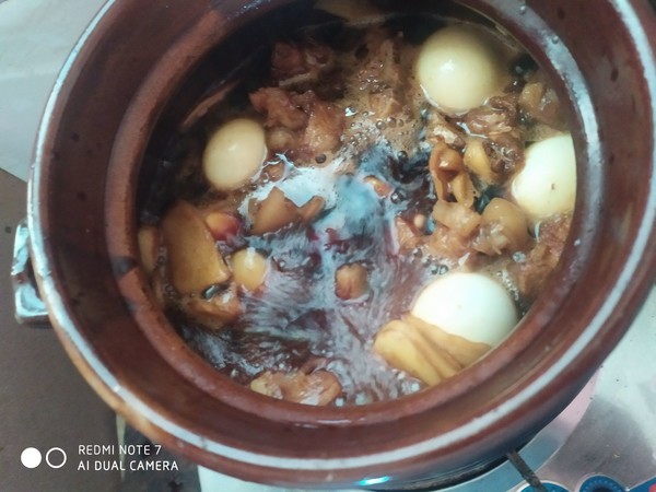 豬腳姜醋的做法-酸甜味燉菜譜