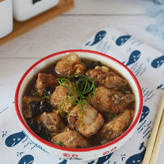 木耳蒸排骨的做法-家常味蒸菜譜