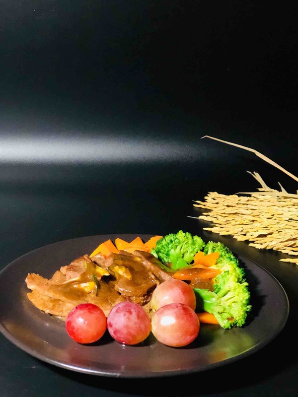 秘制香煎牛排的做法-咸鮮味煎菜譜