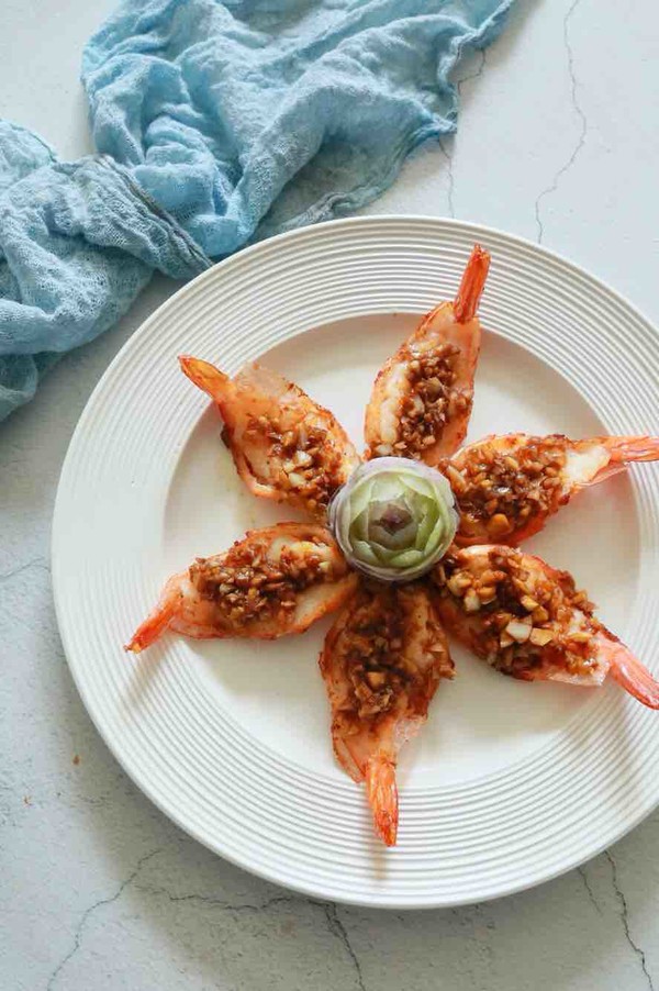 蒜蓉大蝦的做法-咸鮮味煎菜譜-易網健康養生網 蒜蓉大蝦的做法-咸鮮味煎菜譜