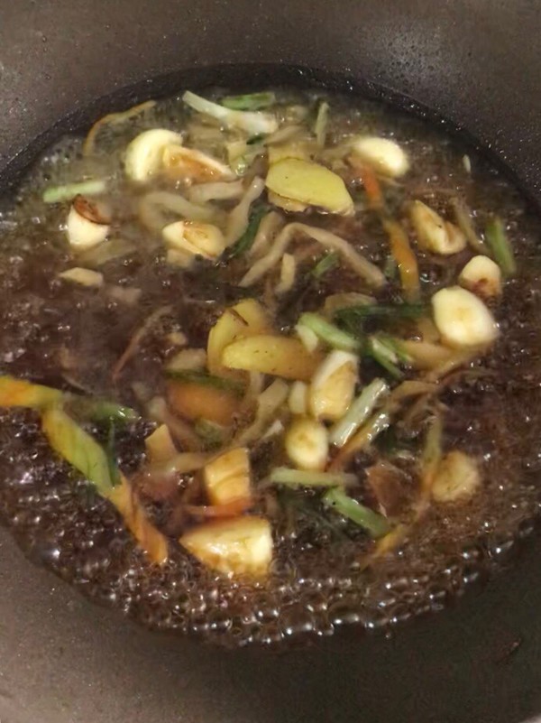 醬油水海蠣魚的做法-咸鮮味煮菜譜