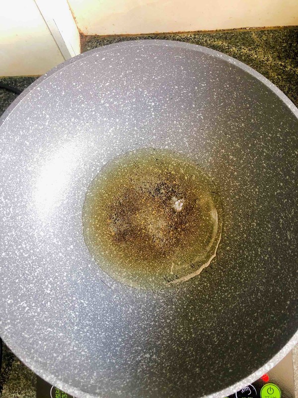 豉油蒸鱸魚的做法-醬香味蒸菜譜