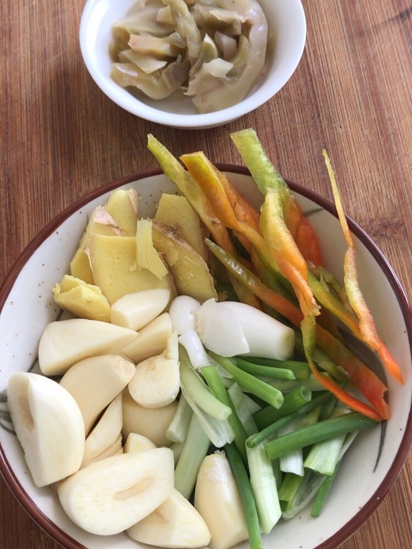 醬油水海蠣魚的做法-咸鮮味煮菜譜