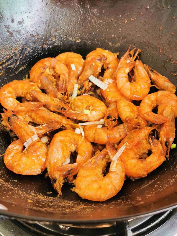 紅燒大蝦的做法-咸鮮味燒菜譜