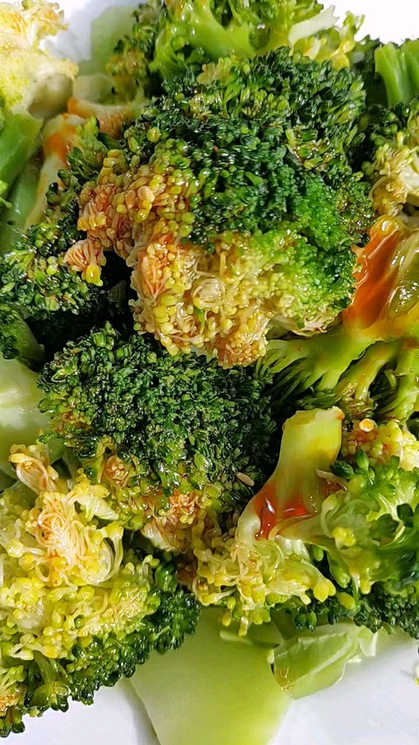 麻辣酸爽西藍花的做法-酸辣味煮菜譜-易網健康養生網 麻辣酸爽西藍花的做法-酸辣味煮菜譜