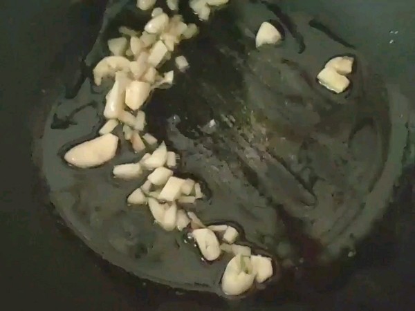 紅蘿卜燉腐竹的做法-家常味燉菜譜