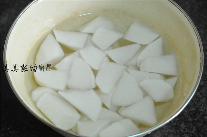 蘿卜腐竹燒排骨的做法-家常味燒菜譜-易網健康養生網 蘿卜腐竹燒排骨的做法-家常味燒菜譜