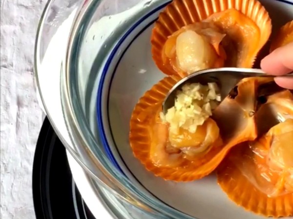 豆瓣醬蒸扇貝的做法-咸鮮味蒸菜譜