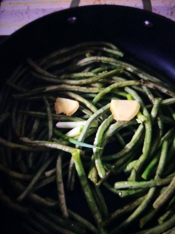 醬湯豇豆的做法-家常味燒菜譜