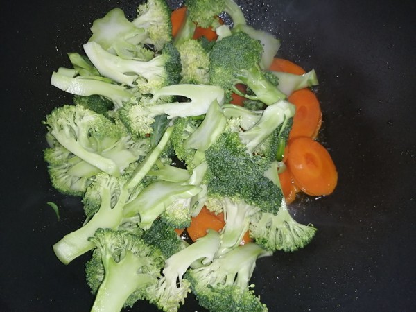 牛排雜燴的做法-家常味炒菜譜