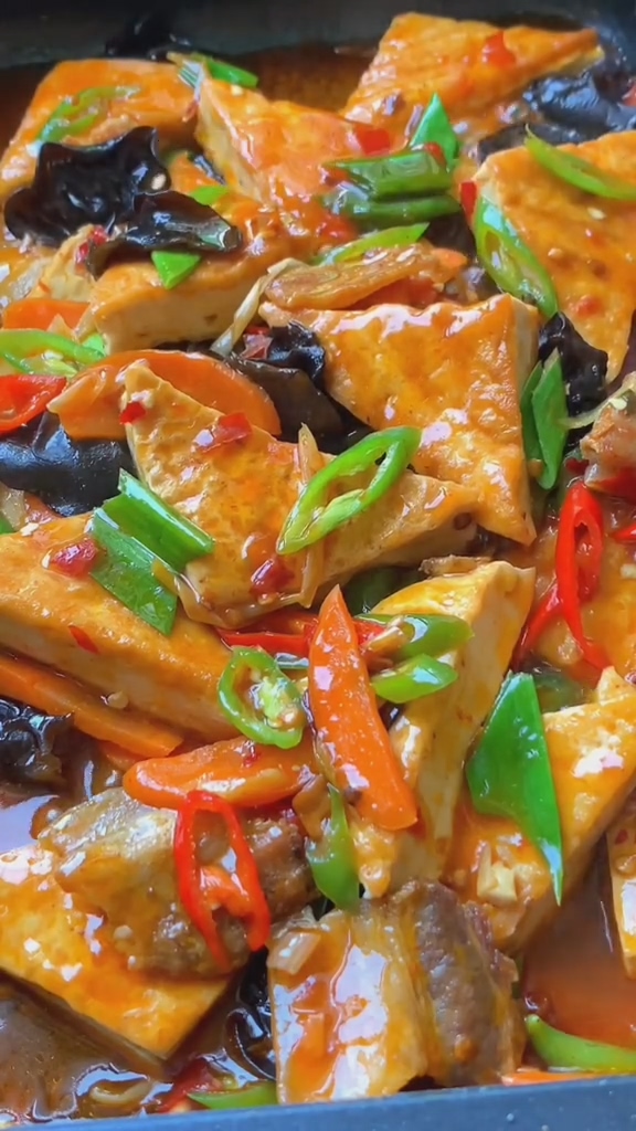 紅燒豆腐的做法-咸鮮味燒菜譜