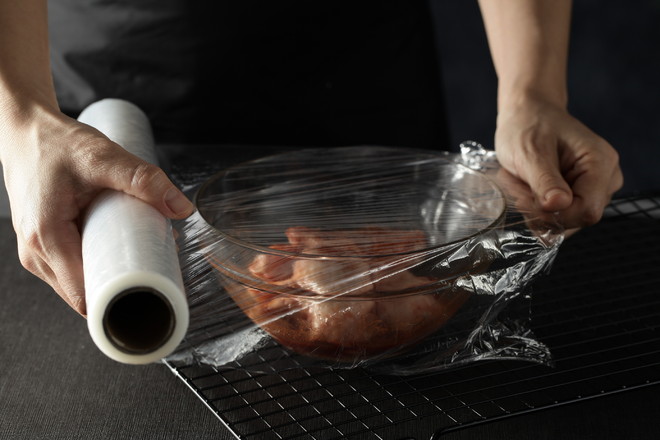 吃雞界明星新奧爾良雞翅的做法-醬香味蒸菜譜-易網健康養生網 吃雞界明星新奧爾良雞翅的做法-醬香味蒸菜譜