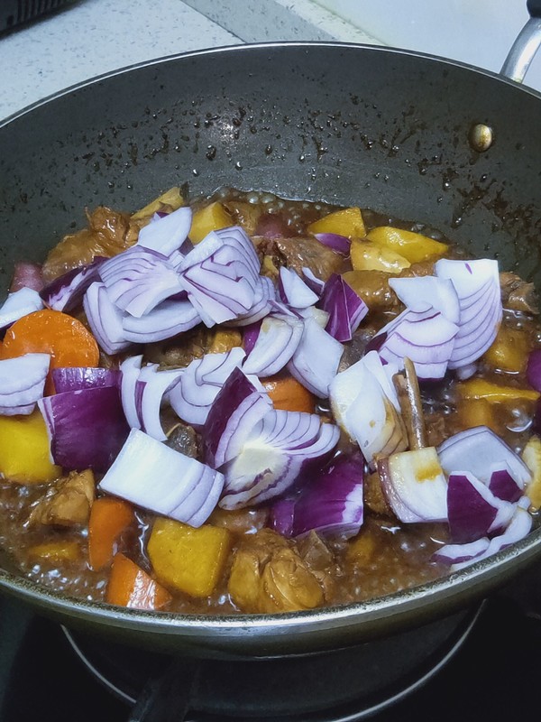 新疆大盤雞。的做法-香辣味燉菜譜-易網健康養生網 新疆大盤雞。的做法-香辣味燉菜譜