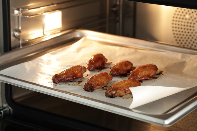 吃雞界明星新奧爾良雞翅的做法-醬香味蒸菜譜-易網健康養生網 吃雞界明星新奧爾良雞翅的做法-醬香味蒸菜譜