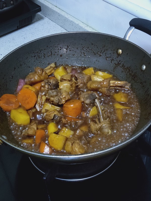 新疆大盤雞。的做法-香辣味燉菜譜-易網健康養生網 新疆大盤雞。的做法-香辣味燉菜譜