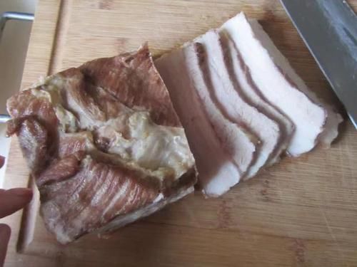 介紹梅菜扣肉簡單做法的做法-其它口味蒸菜譜-易網(wǎng)健康養(yǎng)生網(wǎng) 介紹梅菜扣肉簡單做法的做法-其它口味蒸菜譜