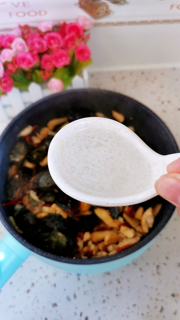 宮保皮蛋（無花生版）的做法-咸鮮味炒菜譜