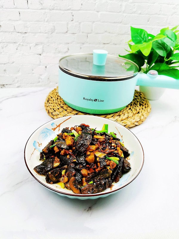 宮保皮蛋（無花生版）的做法-咸鮮味炒菜譜