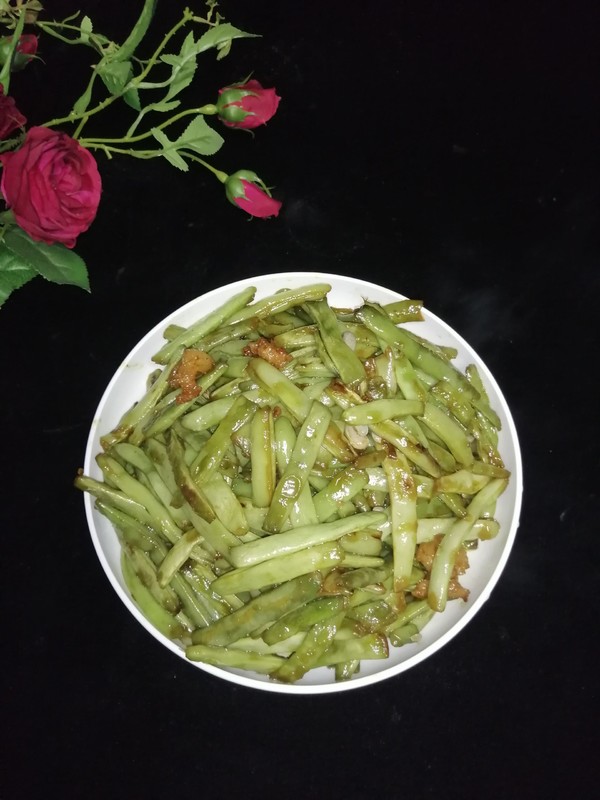 干煸四季豆的做法-家常味炒菜譜