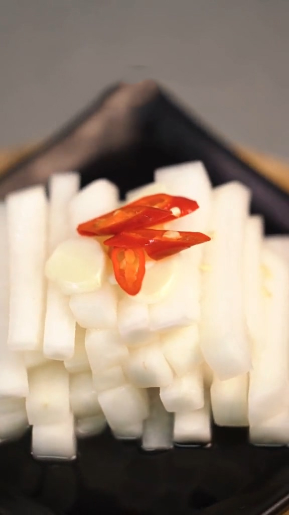 爽口脆蘿卜的做法-咸鮮味腌菜譜