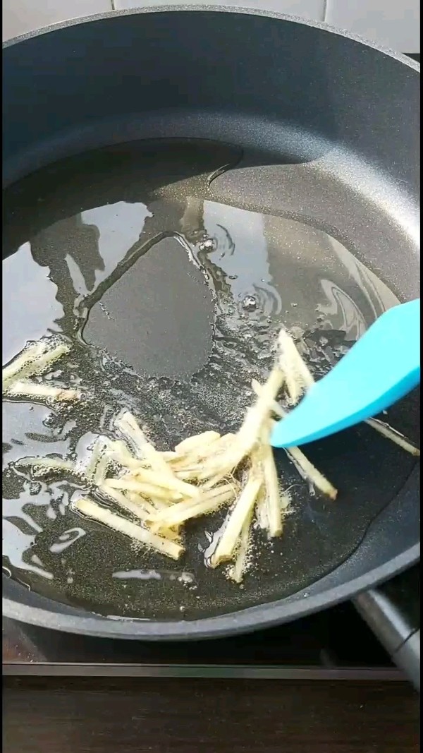 油燜大蝦的做法-咸鮮味煎菜譜