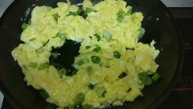 黃豆醬炒雞蛋尖椒的做法-香辣味炒菜譜