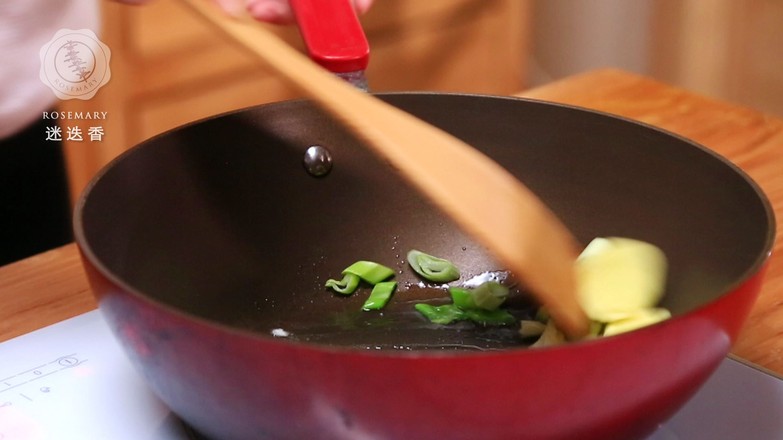 啤酒豬蹄的做法-家常味炒菜譜-易網(wǎng)健康養(yǎng)生網(wǎng) 啤酒豬蹄的做法-家常味炒菜譜