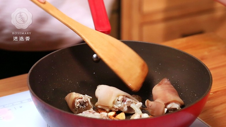 啤酒豬蹄的做法-家常味炒菜譜-易網(wǎng)健康養(yǎng)生網(wǎng) 啤酒豬蹄的做法-家常味炒菜譜