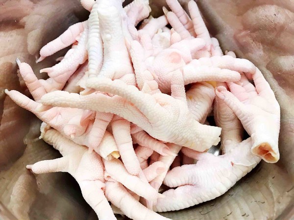 超入味的鹽焗鳳爪的做法-咸鮮味煮菜譜