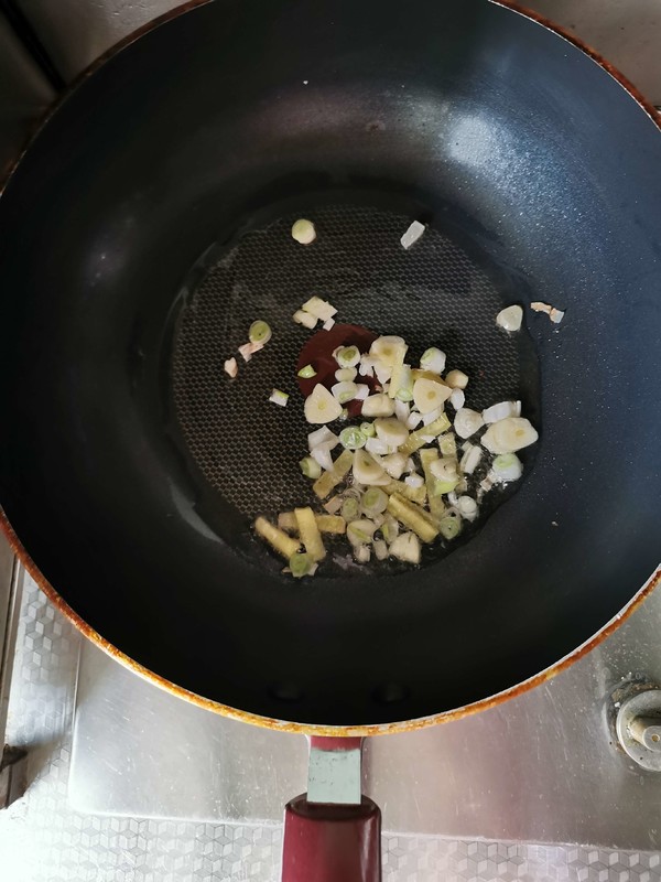 電壓力鍋燉牛肉的做法-家常味燉菜譜