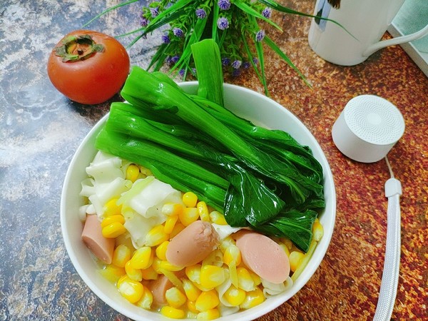 玉米火腿魚腩湯粉的做法-家常味煮菜譜