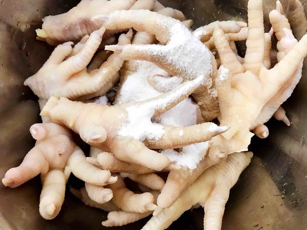超入味的鹽焗鳳爪的做法-咸鮮味煮菜譜