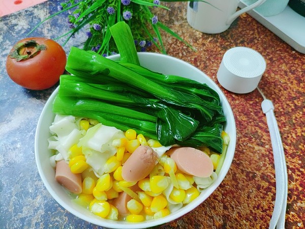 玉米火腿魚腩湯粉的做法-家常味煮菜譜