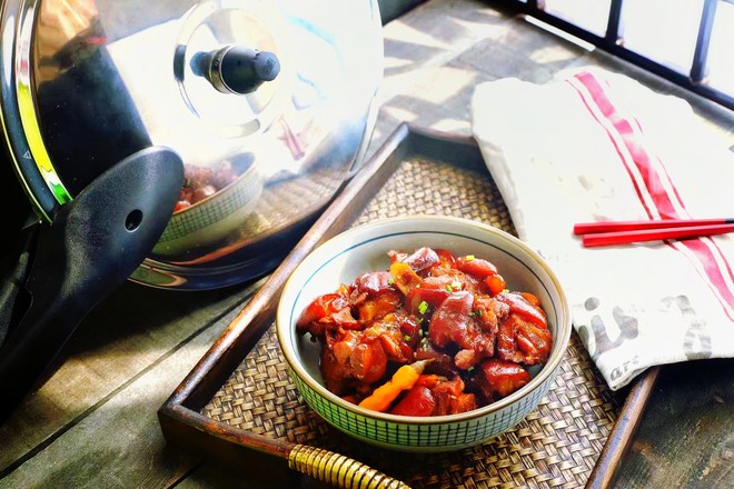 紅燒豬蹄的做法-家常味燉菜譜