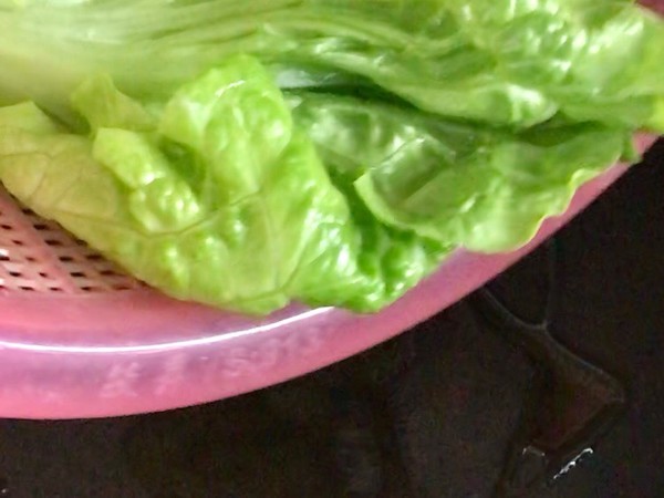 清炒生菜的做法-家常味炒菜譜-易網健康養生網 清炒生菜的做法-家常味炒菜譜