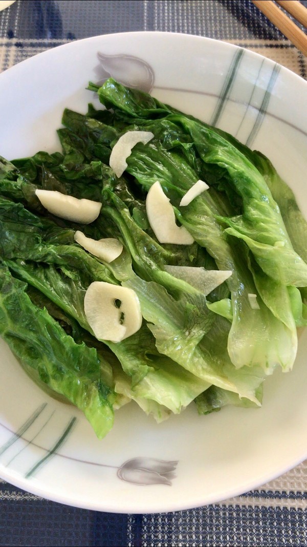 清炒生菜的做法-家常味炒菜譜-易網健康養生網 清炒生菜的做法-家常味炒菜譜