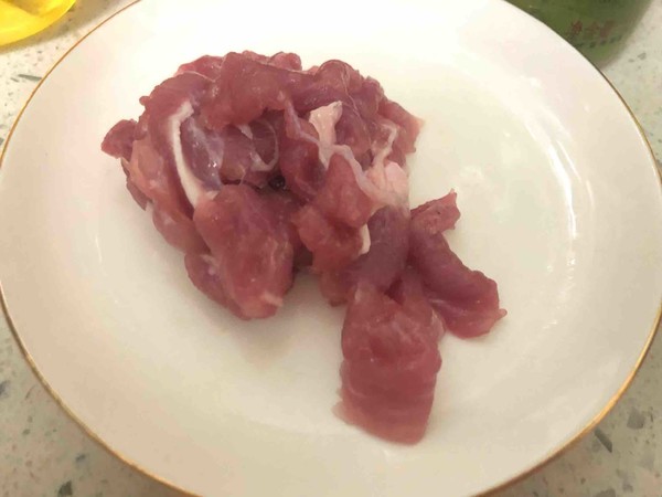 芥蘭炒肉絲的做法-家常味炒菜譜