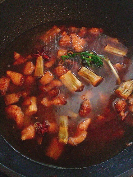 筍干土豆燉肉的做法-咸鮮味燉菜譜