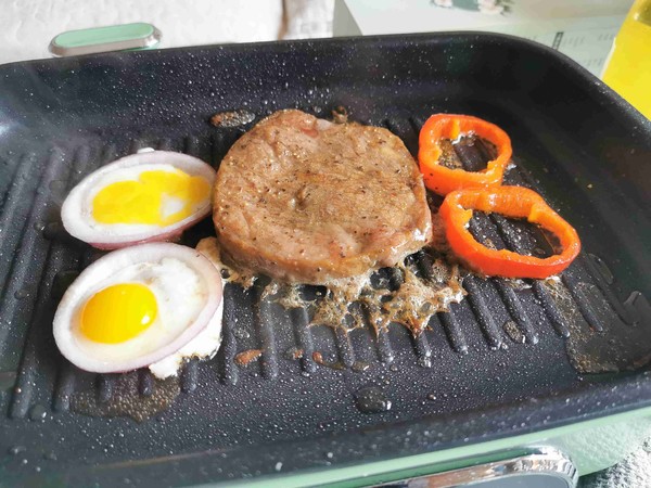 法式牛排的做法-黑椒味煎菜譜