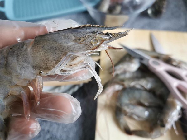 鹽焗蝦的做法-其它口味烘焙菜譜