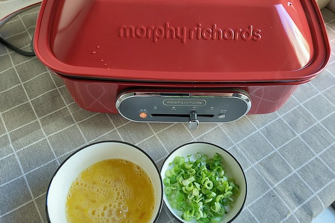 蛋抱煎餃的做法-家常味煎菜譜